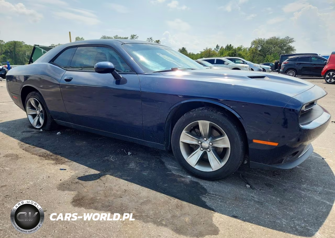 2015 Dodge Challenger Sxt VIN:2C3CDZAG5FH701059 - 4