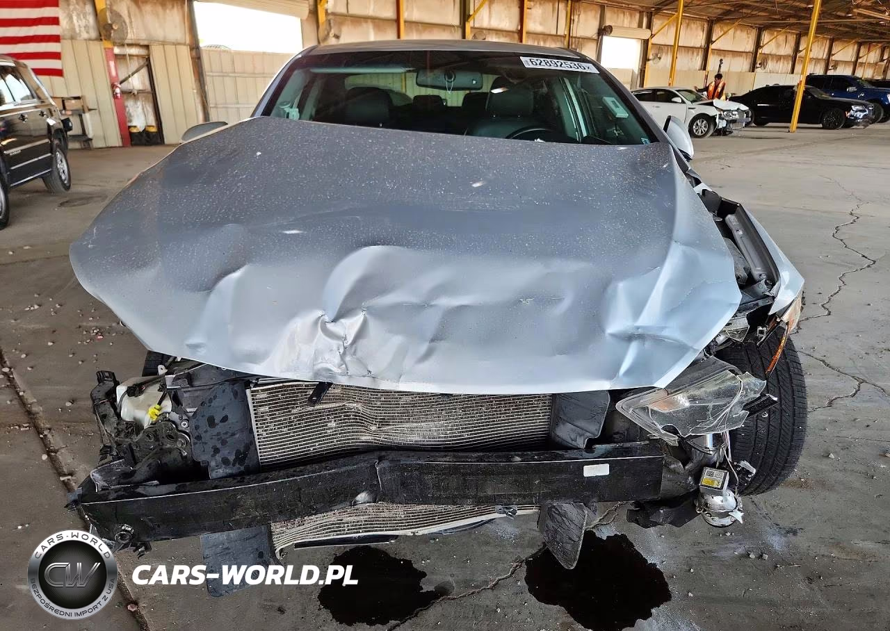 2018 Hyundai Elantra Limited VIN:KMHD84LF4JU501979 - 5