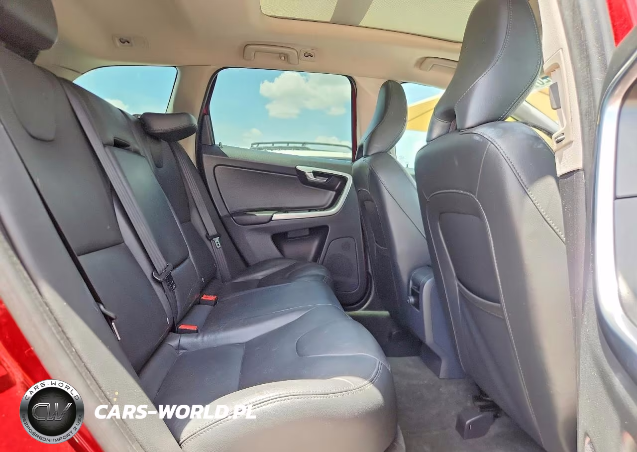 2015 Volvo Xc60 T5 Premier VIN:YV440MDK8F2726817 - 10