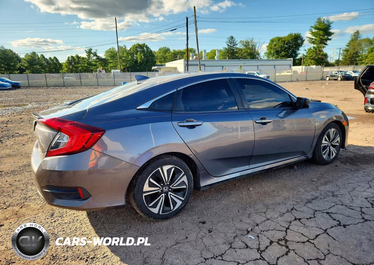 2018 Honda Civic Ex VIN:2HGFC1F36JH641161 - 3