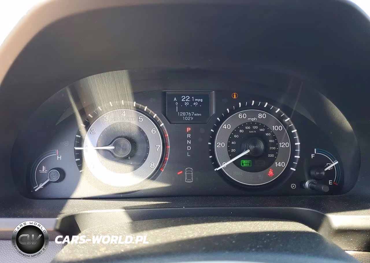 2013 Honda Odyssey Touring VIN:5FNRL5H96DB052447 - 9