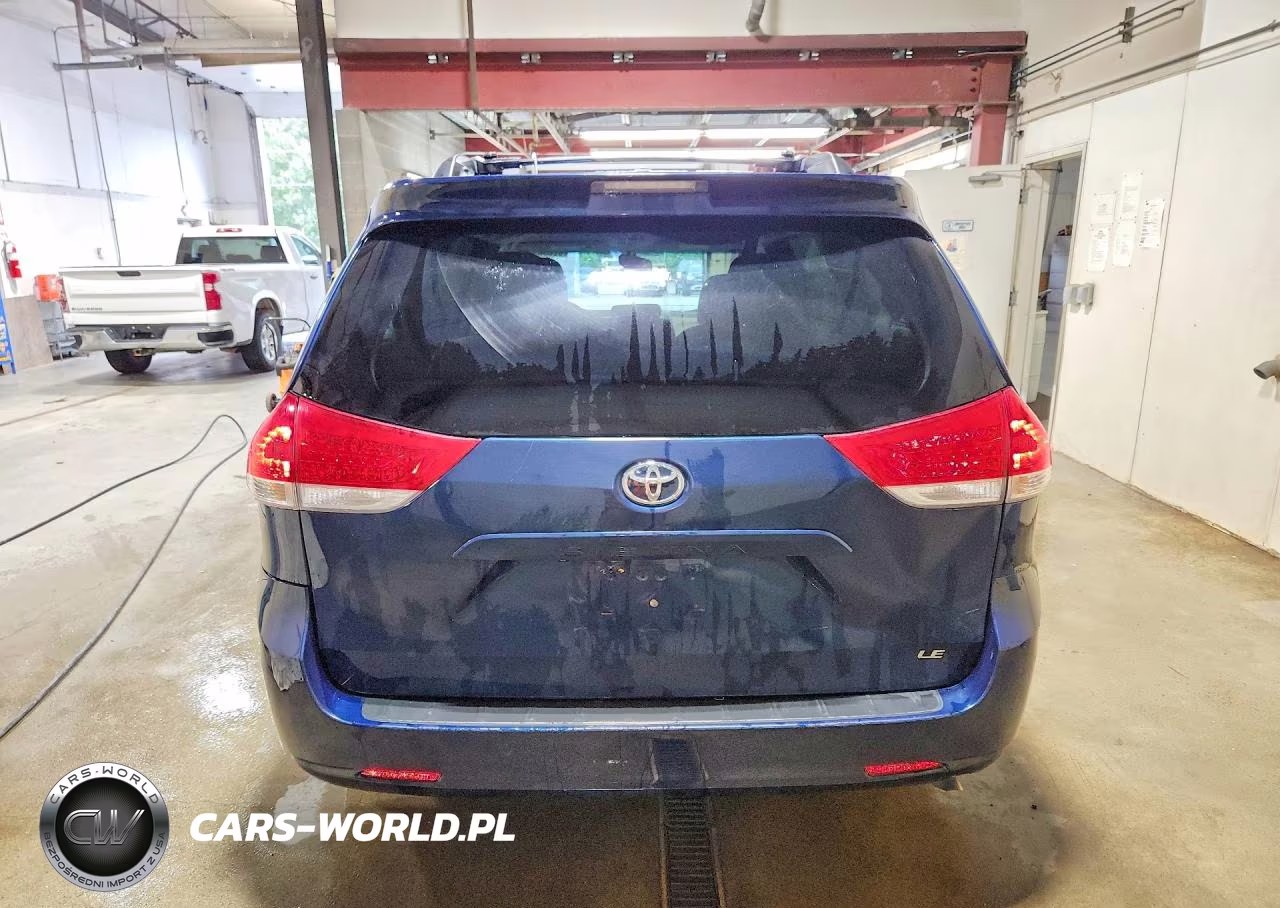 2012 Toyota Sienna Le VIN:5TDKK3DC6CS240809 - 6