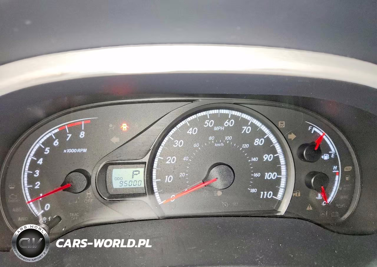 2012 Toyota Sienna Le VIN:5TDKK3DC6CS240809 - 9
