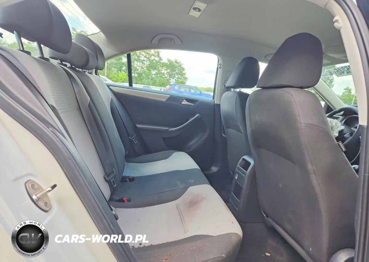 2017 Volkswagen Jetta S VIN:3VW2B7AJ3HM250146 - 10
