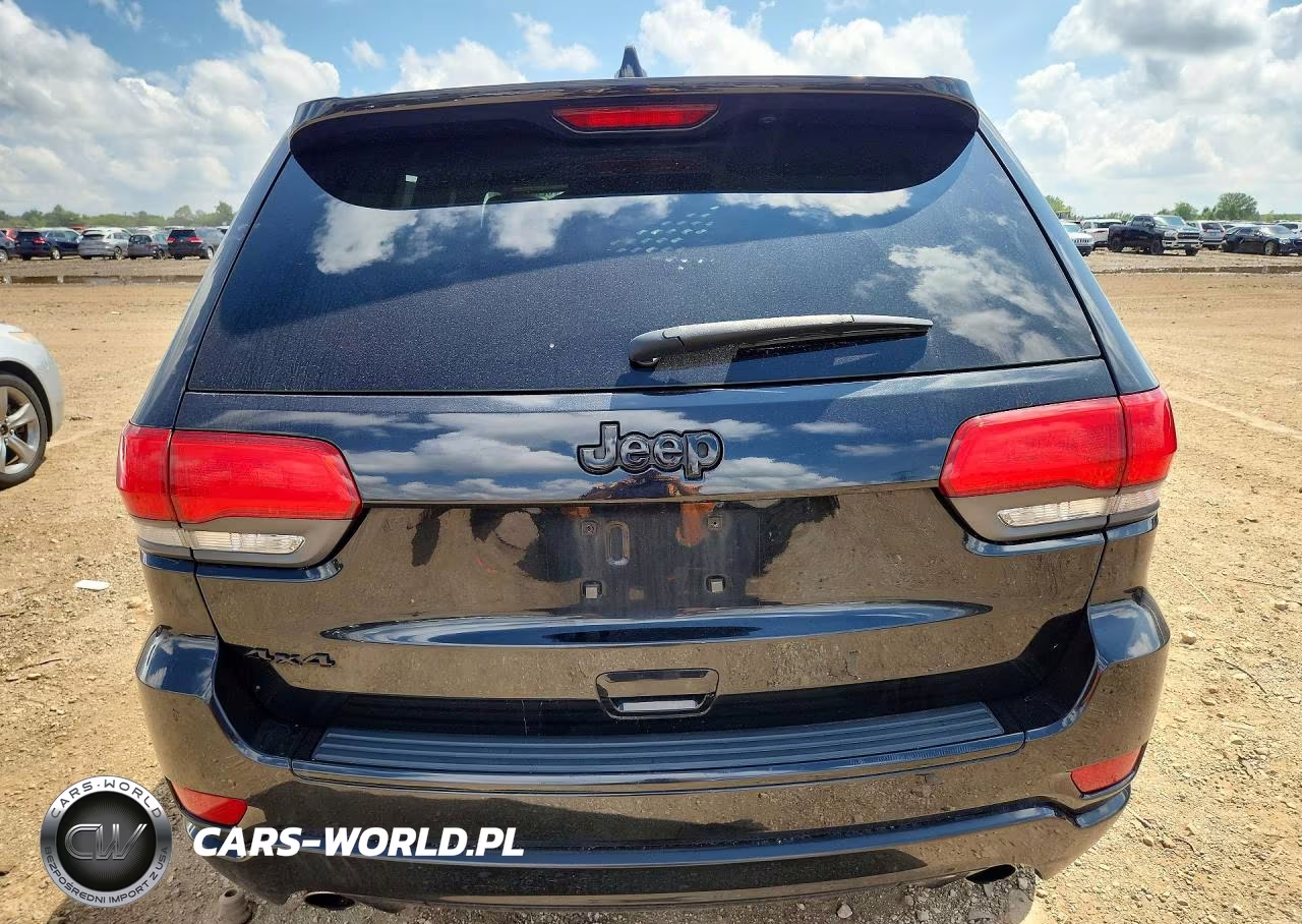 2015 Jeep Grand Cherokee Laredo VIN:1C4RJFAG0FC603718 - 6