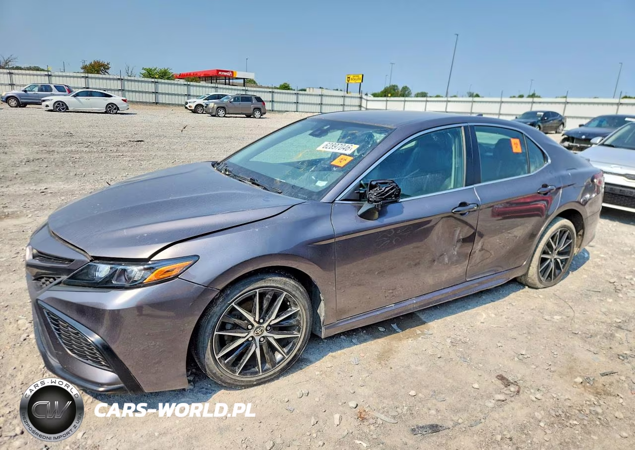 2022 Toyota Camry Se