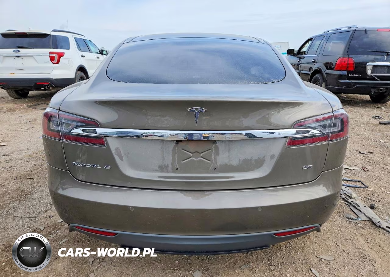 2015 Tesla Model S VIN:5YJSA1E26FF110826 - 6