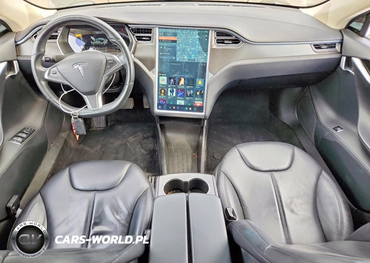 2015 Tesla Model S VIN:5YJSA1E26FF110826 - 8
