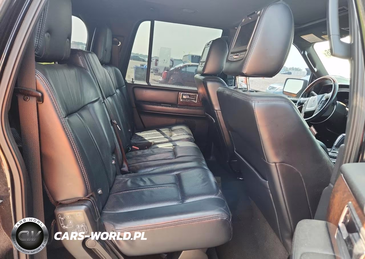 2015 Lincoln Navigator L VIN:5LMJJ3JT4FEJ04586 - 11
