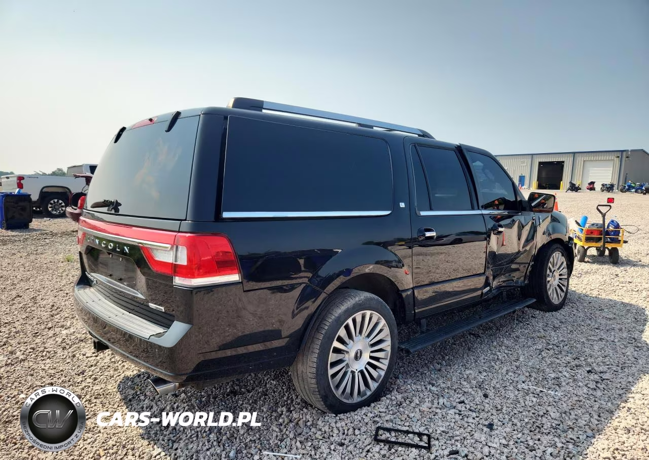 2015 Lincoln Navigator L VIN:5LMJJ3JT4FEJ04586 - 3