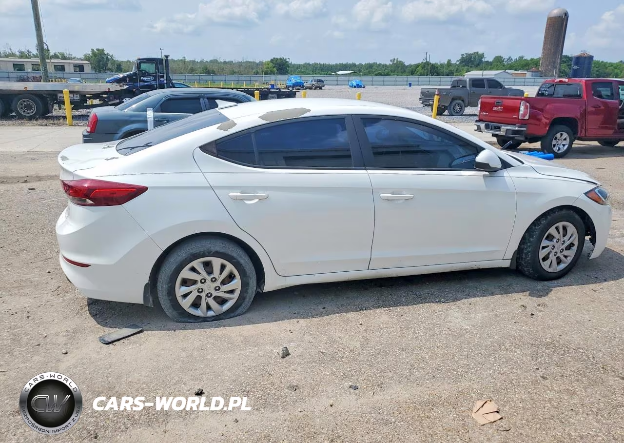 2017 Hyundai Elantra Se VIN:5NPD74LF0HH144361 - 3