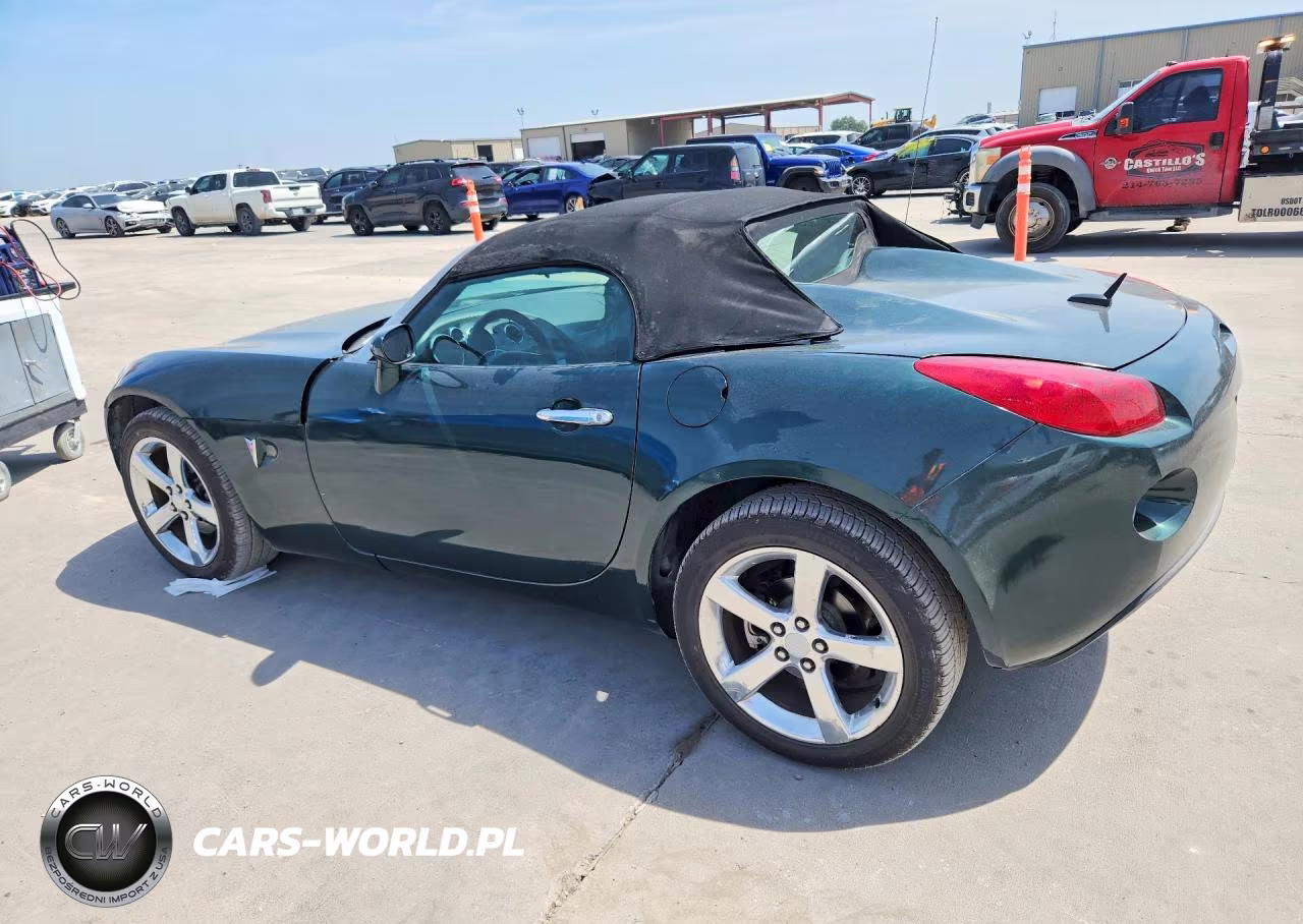 2008 Pontiac Solstice VIN:1G2MC35B38Y114208 - 2