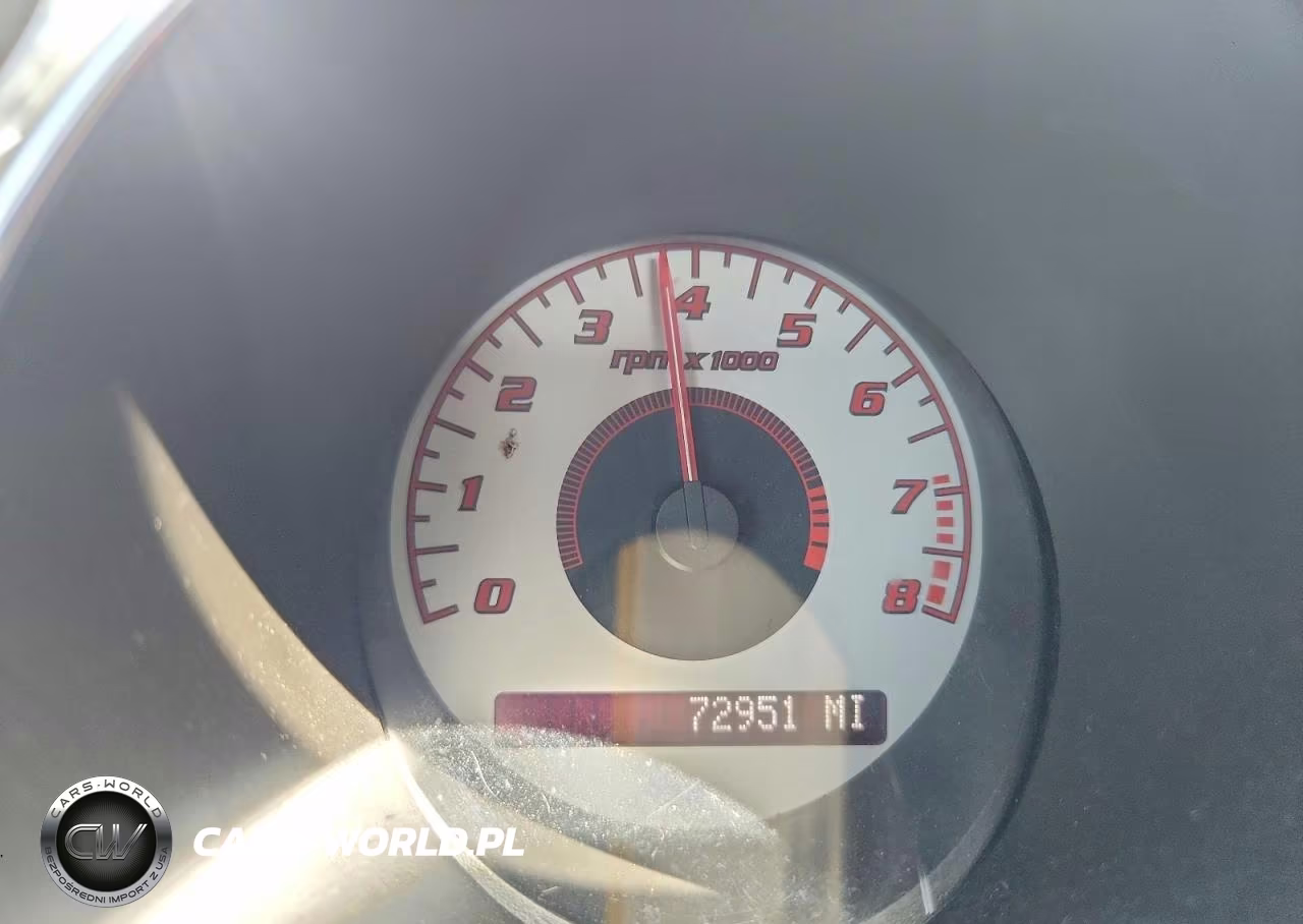 2008 Pontiac Solstice VIN:1G2MC35B38Y114208 - 9