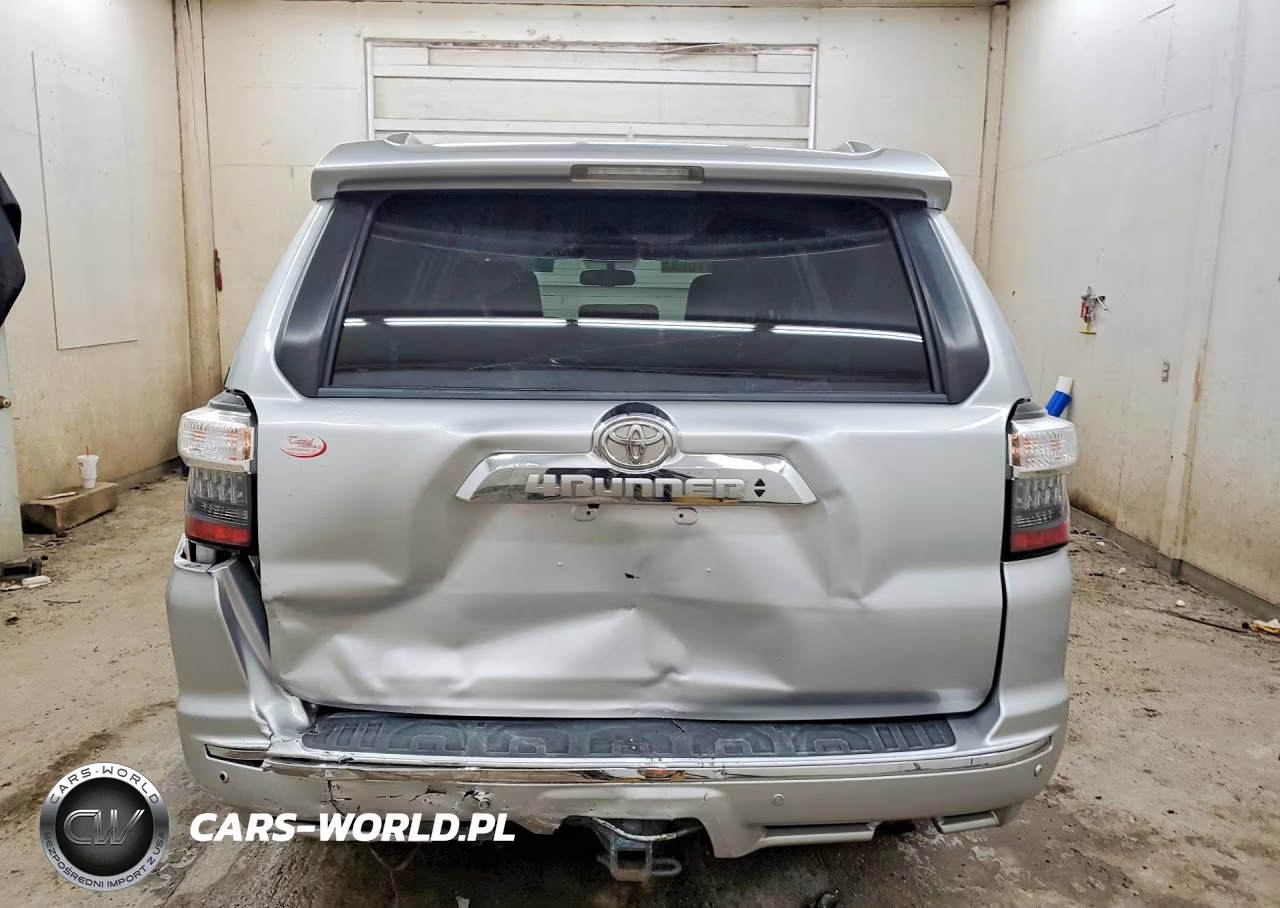 2017 Toyota 4Runner Limited VIN:JTEZU5JR4H5150113 - 6