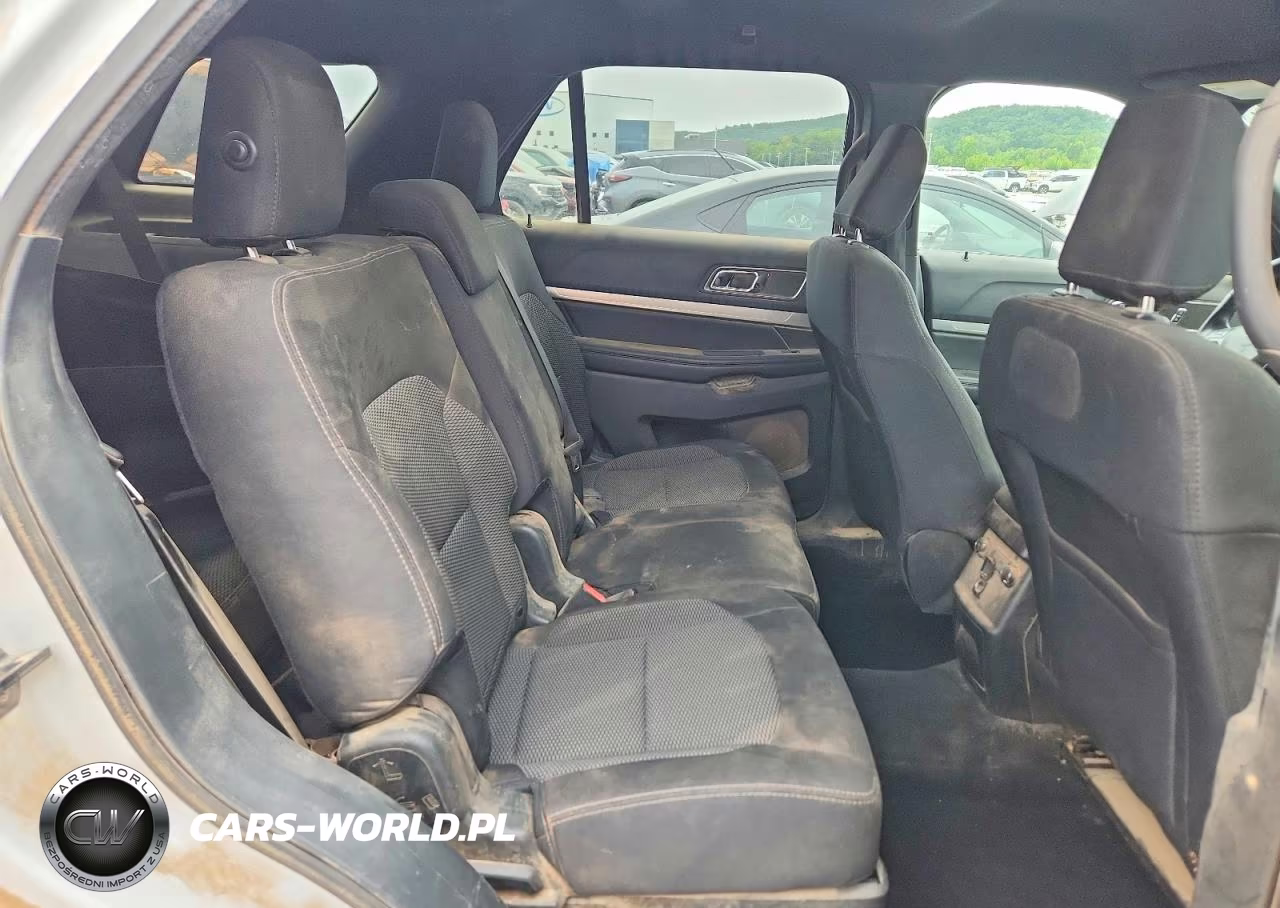 2019 Ford Explorer Xlt VIN:1FM5K8D82KGB29197 - 10