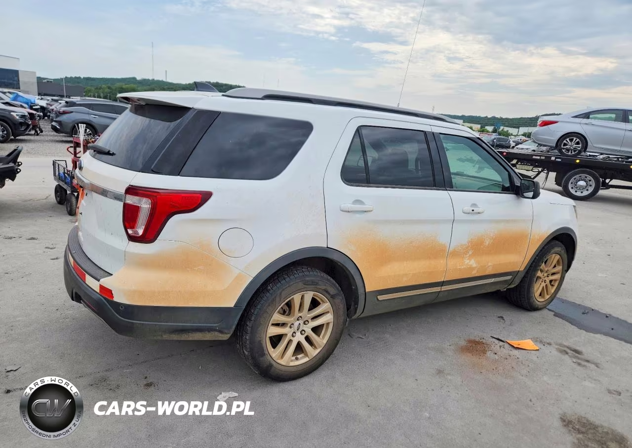 2019 Ford Explorer Xlt VIN:1FM5K8D82KGB29197 - 3