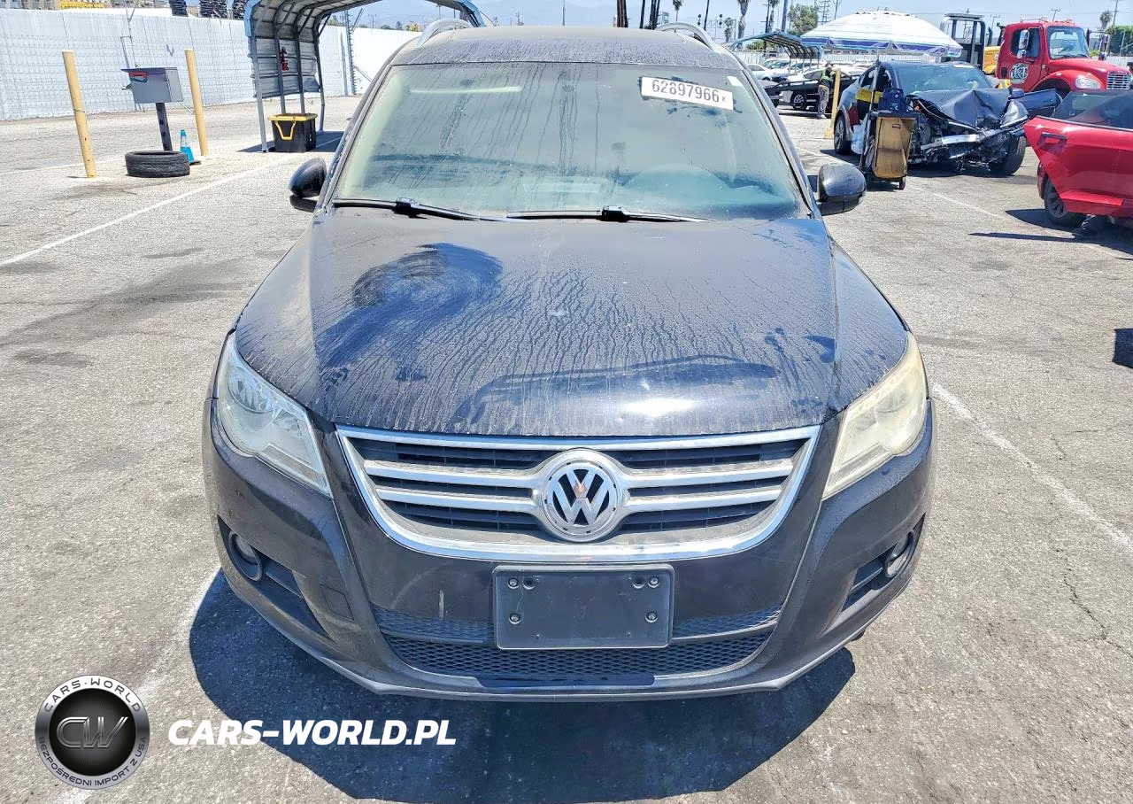 2010 Volkswagen Tiguan S VIN:WVGAV7AX1AW525167 - 5