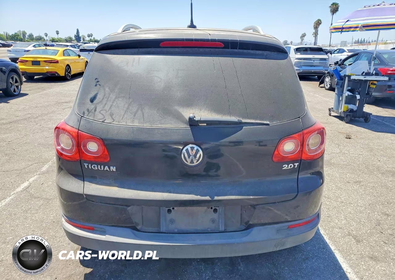 2010 Volkswagen Tiguan S VIN:WVGAV7AX1AW525167 - 6
