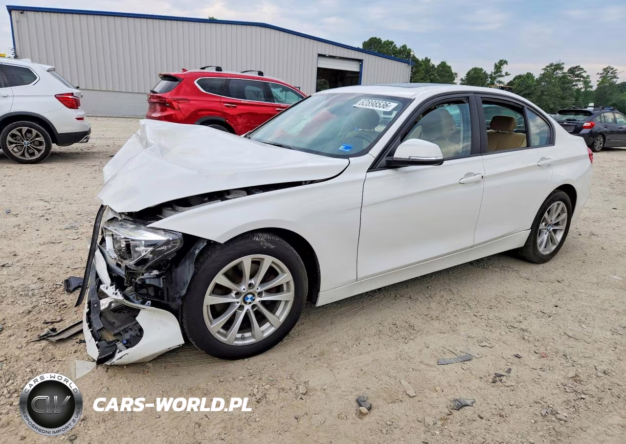 2018 BMW 320 Xi VIN:WBA8E5G52JNV02643 - 1