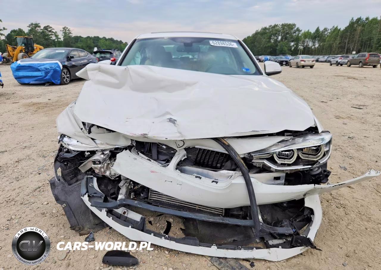 2018 BMW 320 Xi VIN:WBA8E5G52JNV02643 - 5
