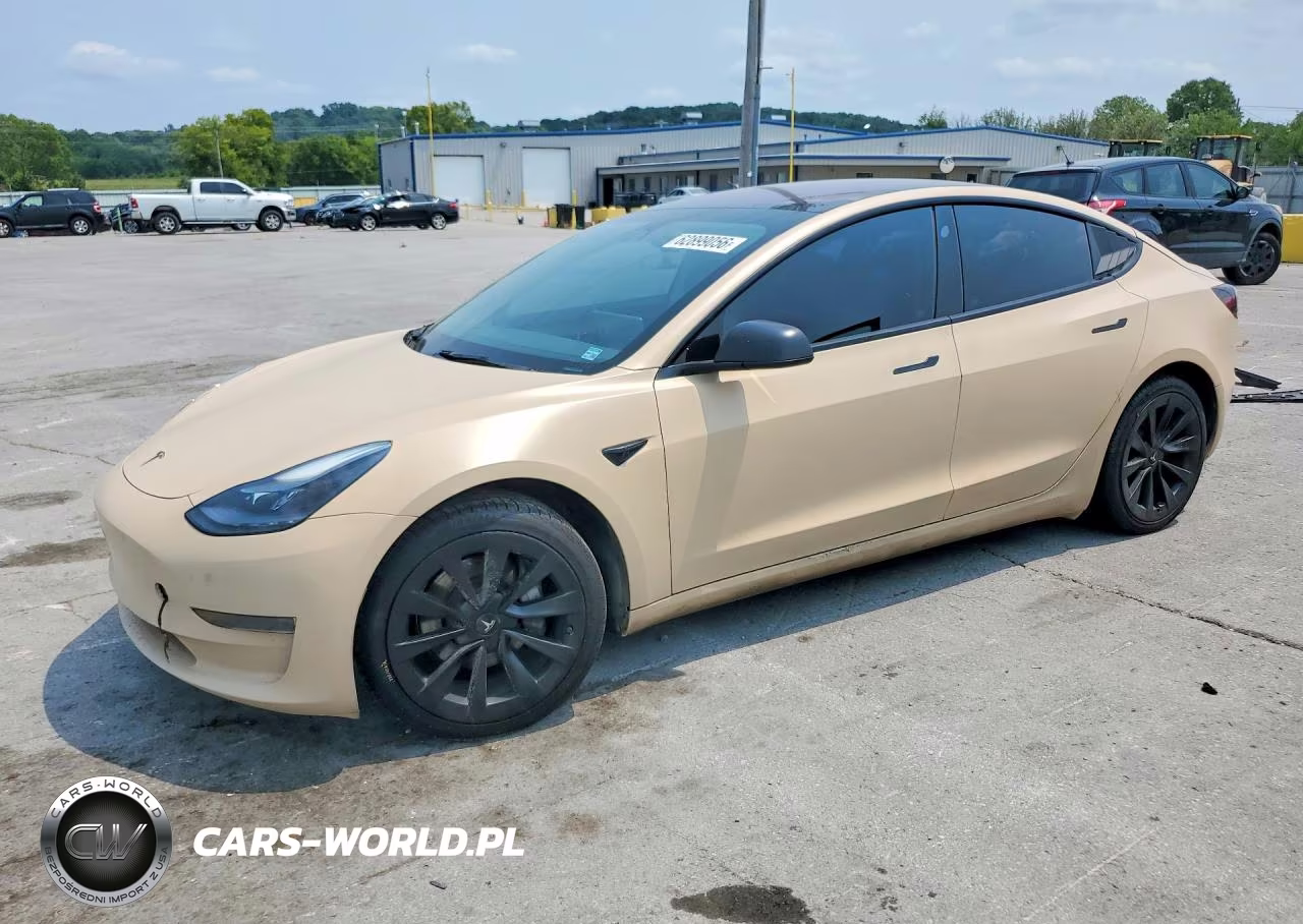 2023 Tesla Model 3 – zdjęcie 1 z 13