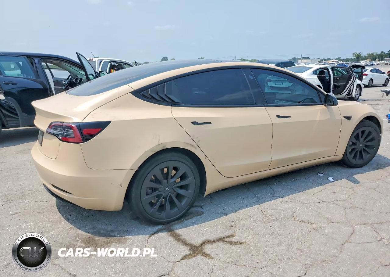 2023 Tesla Model 3 VIN:5YJ3E1EA2PF433661 - 3