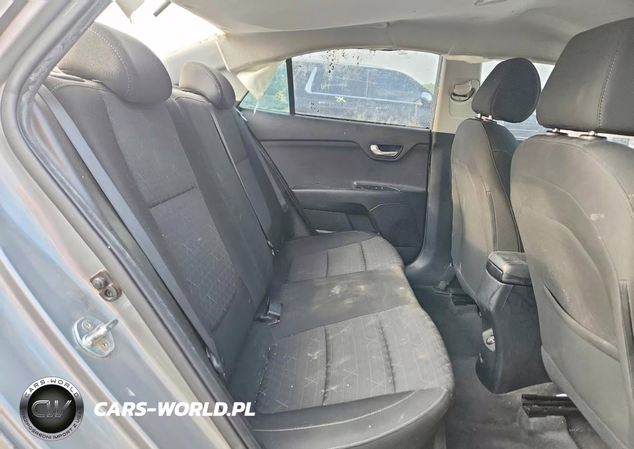 2021 Kia Rio S VIN:3KPA24AD2ME405734 - 10