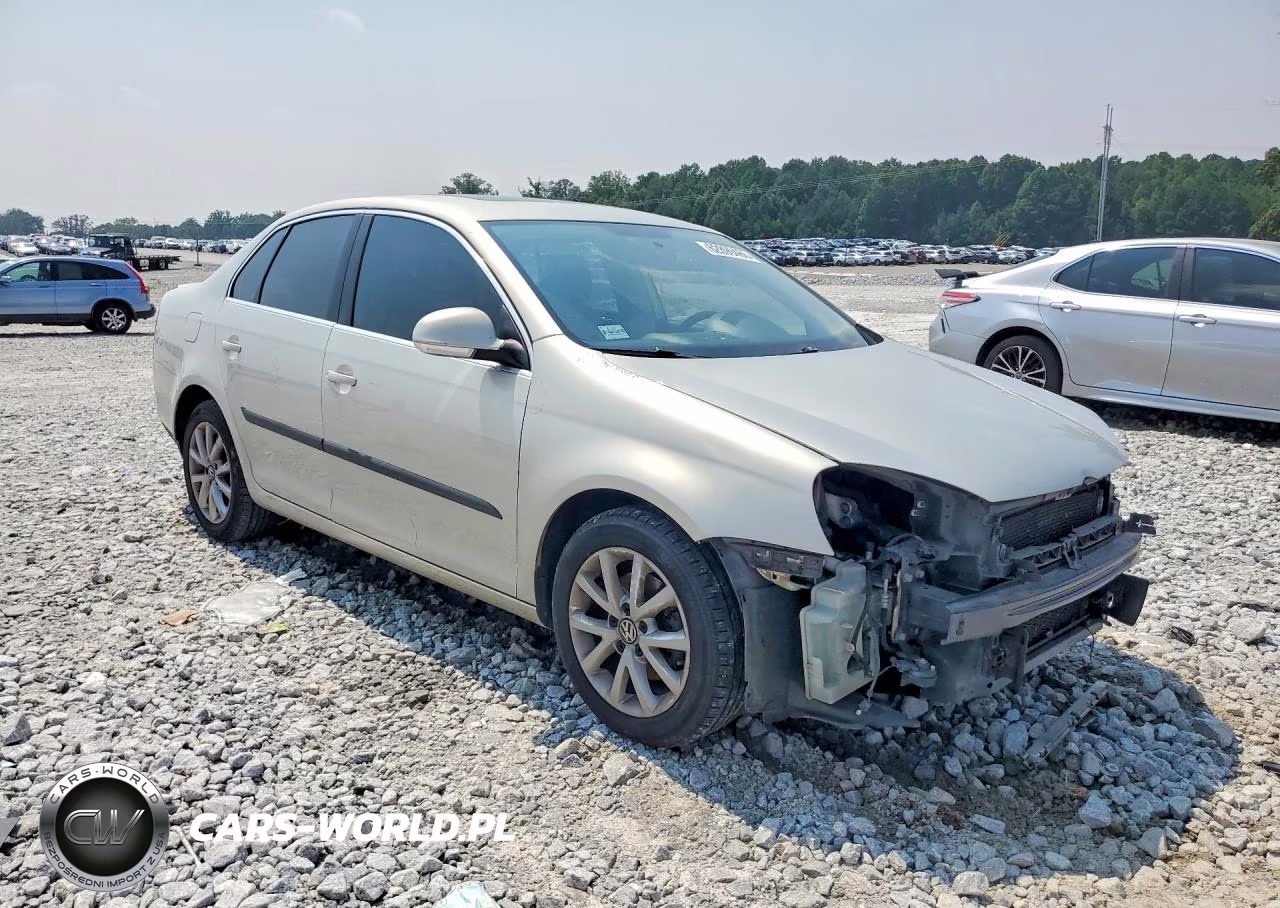 2010 Volkswagen Jetta Se VIN:3VWRX7AJ6AM058354 - 4
