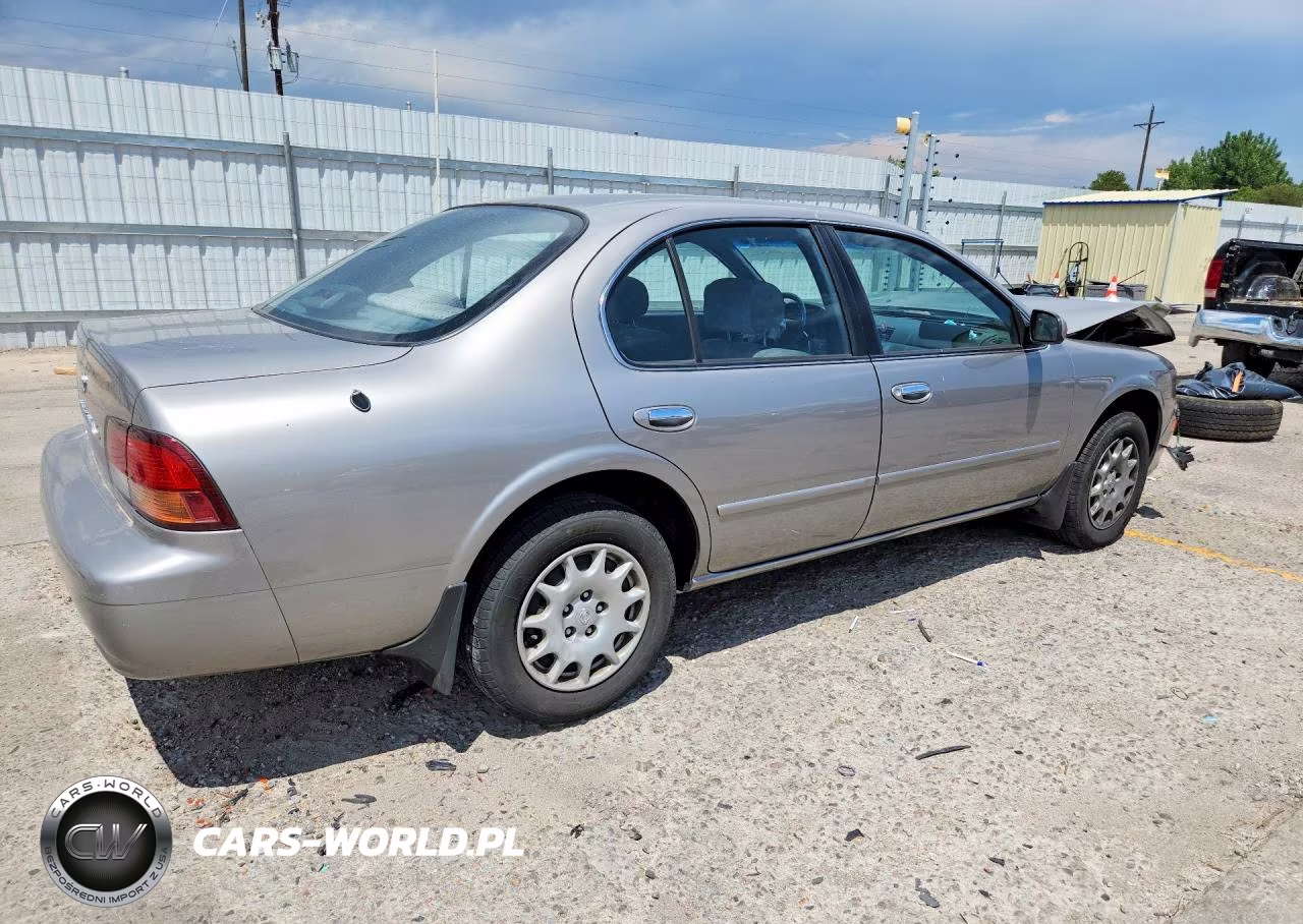 1999 Nissan Maxima Gxe VIN:JN1CA21D9XT821780 - 3