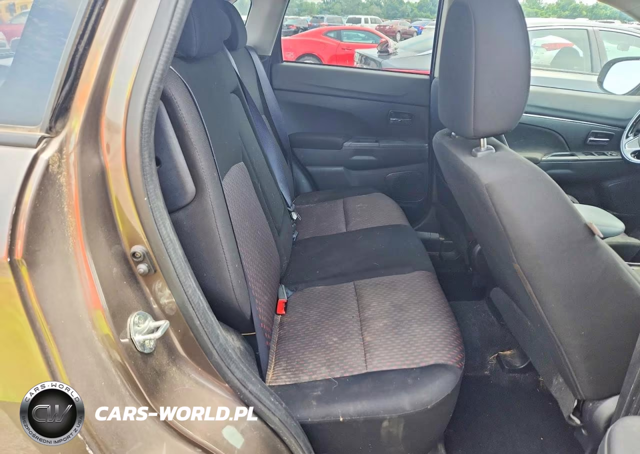 2019 Mitsubishi Outlander Sport Es VIN:JA4AP3AUXKU023150 - 10