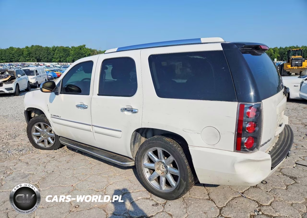2008 GMC Yukon Denali VIN:1GKFK638X8J113862 - 2