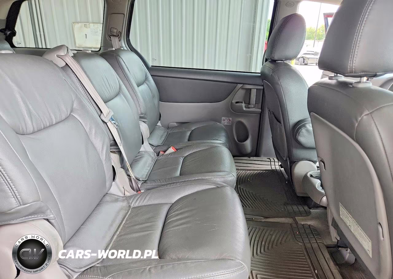 2009 Toyota Sienna Le 8-Passenger VIN:5TDZK23C39S271535 - 11