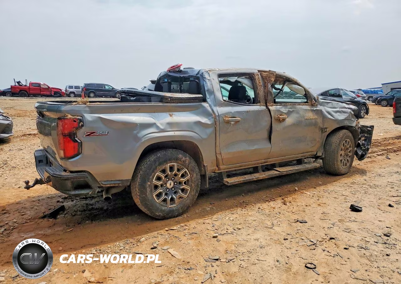 2026 Chevrolet Colorado Z71 VIN:1GCPTDEK5T1135934 - 3