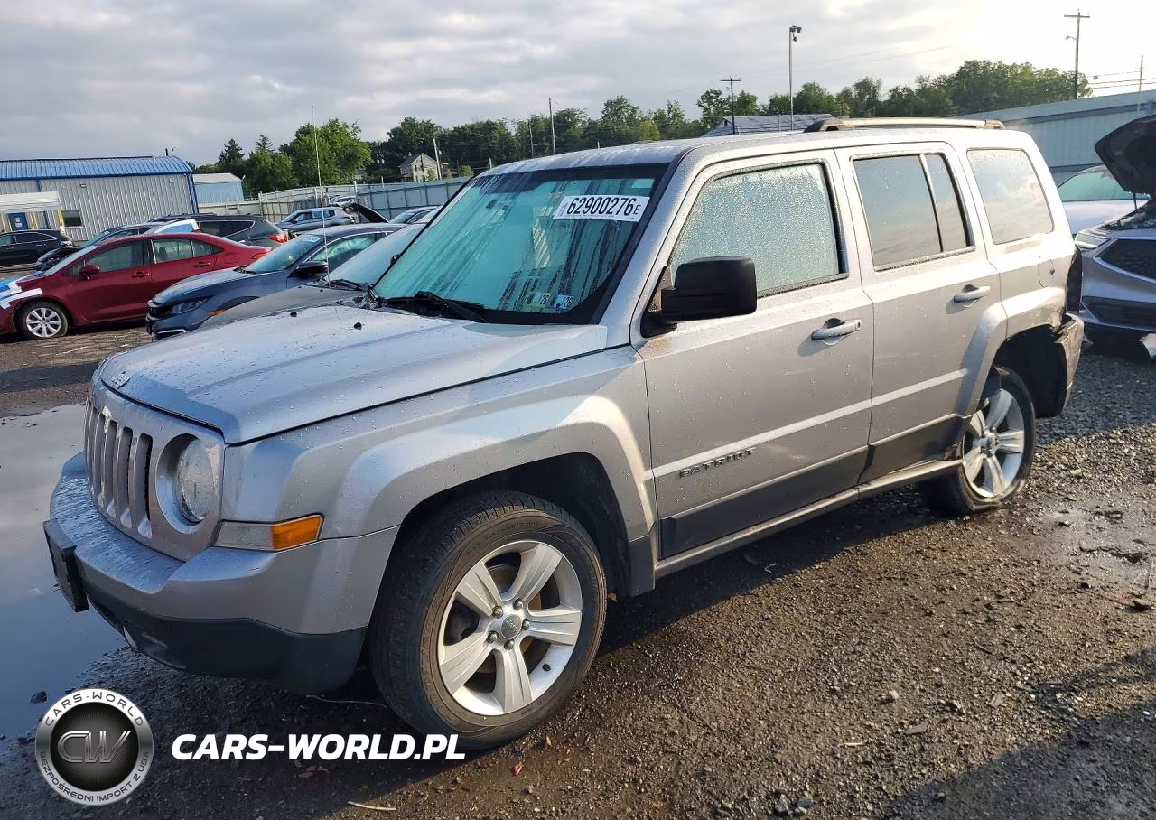 2015 Jeep Patriot Latitude – zdjęcie 1 z 14