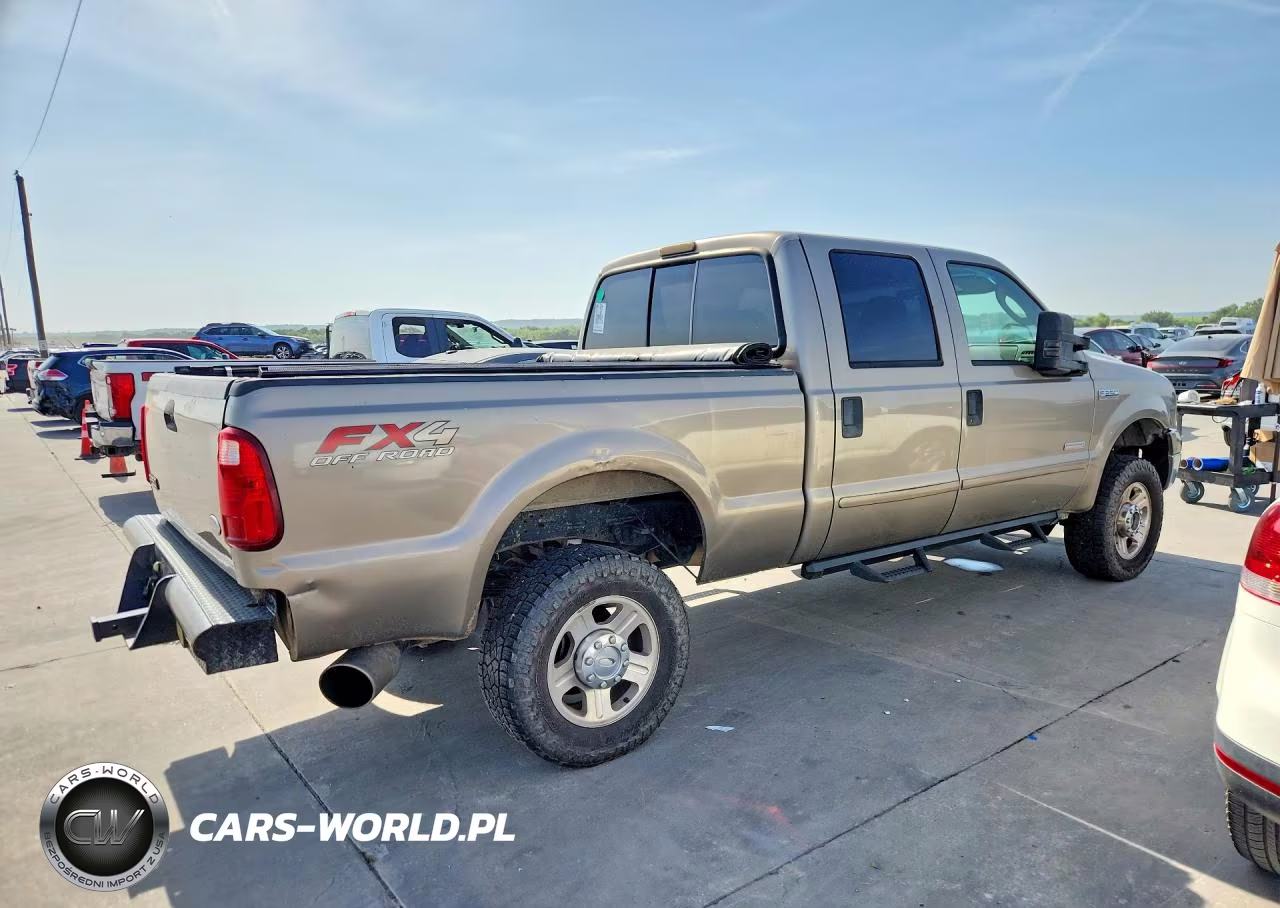 2005 Ford F250 Super Duty VIN:1FTSW21P35EB23512 - 3