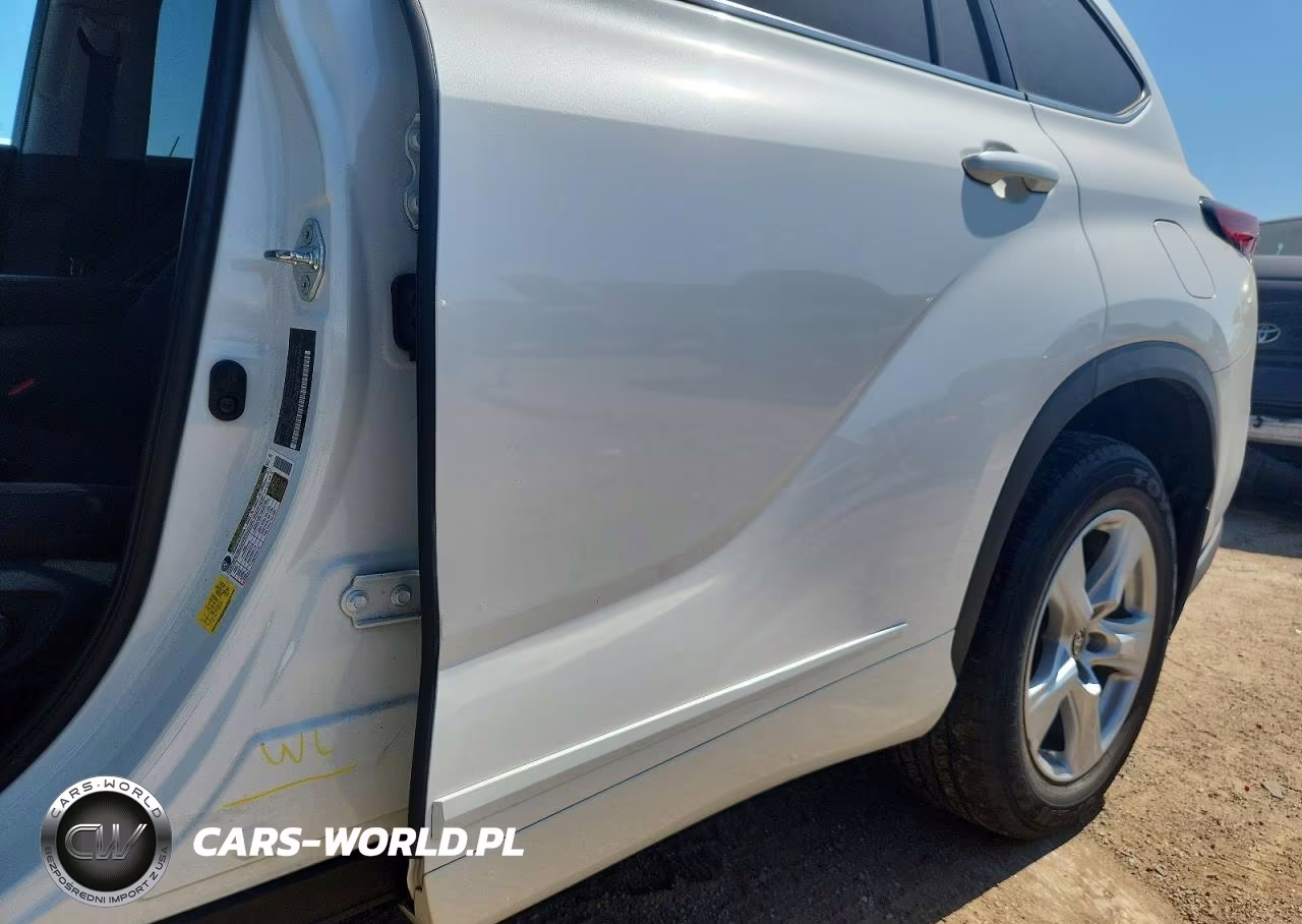 2021 Toyota Highlander Hybrid Le VIN:5TDBBRCH9MS518684 - 13
