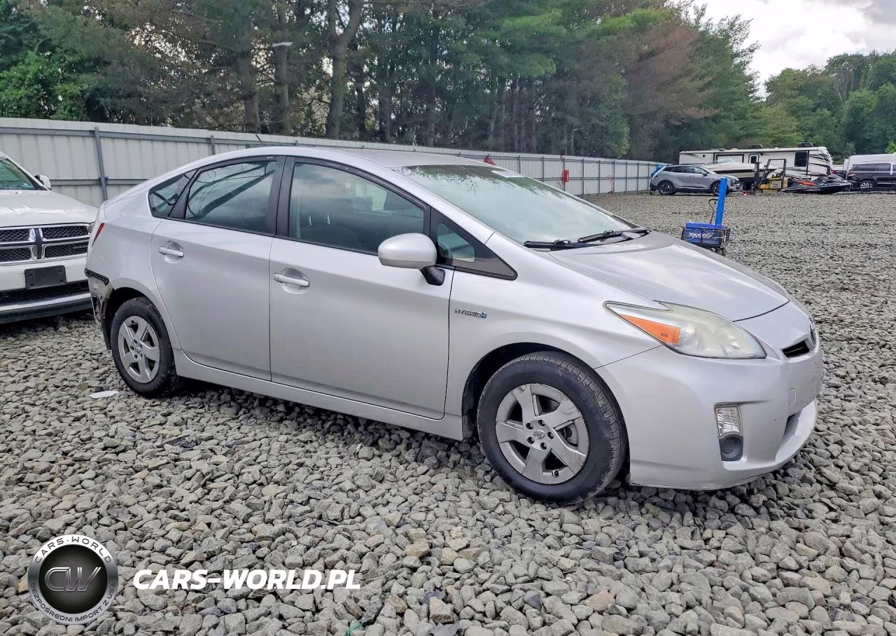 2010 Toyota Prius Ii VIN:JTDKN3DU1A0018548 - 4