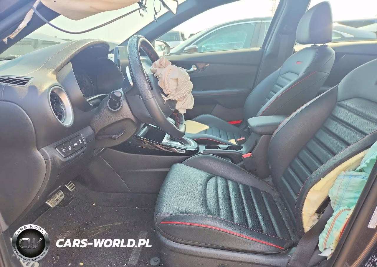 2021 Kia Forte Gt VIN:3KPF44AC2ME394645 - 7