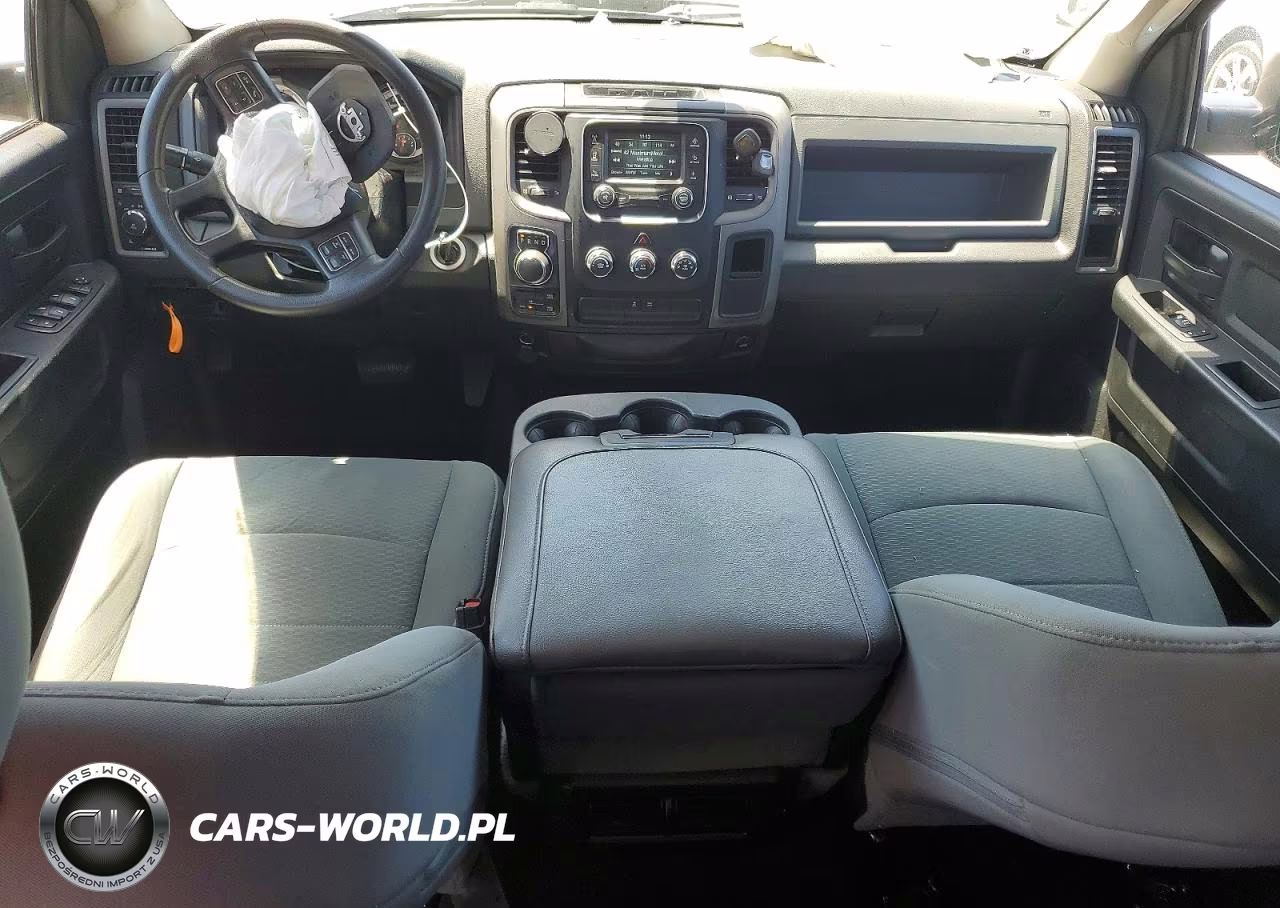 2019 Ram 1500 Classic Tradesman VIN:1C6RR7KG5KS518863 - 8