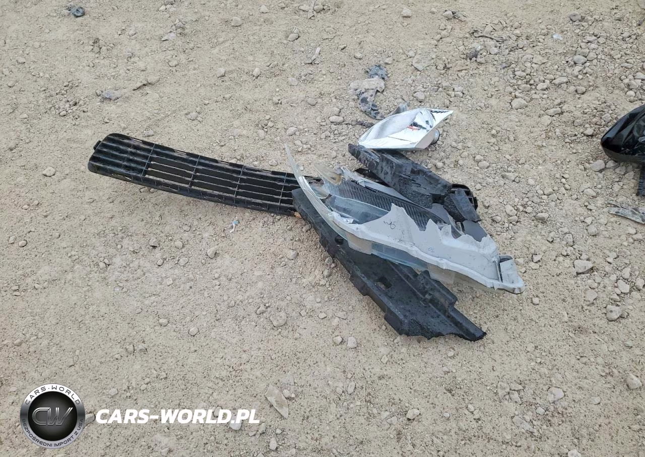 2010 Toyota Camry Hybrid VIN:4T1BB3EK3AU116717 - 12