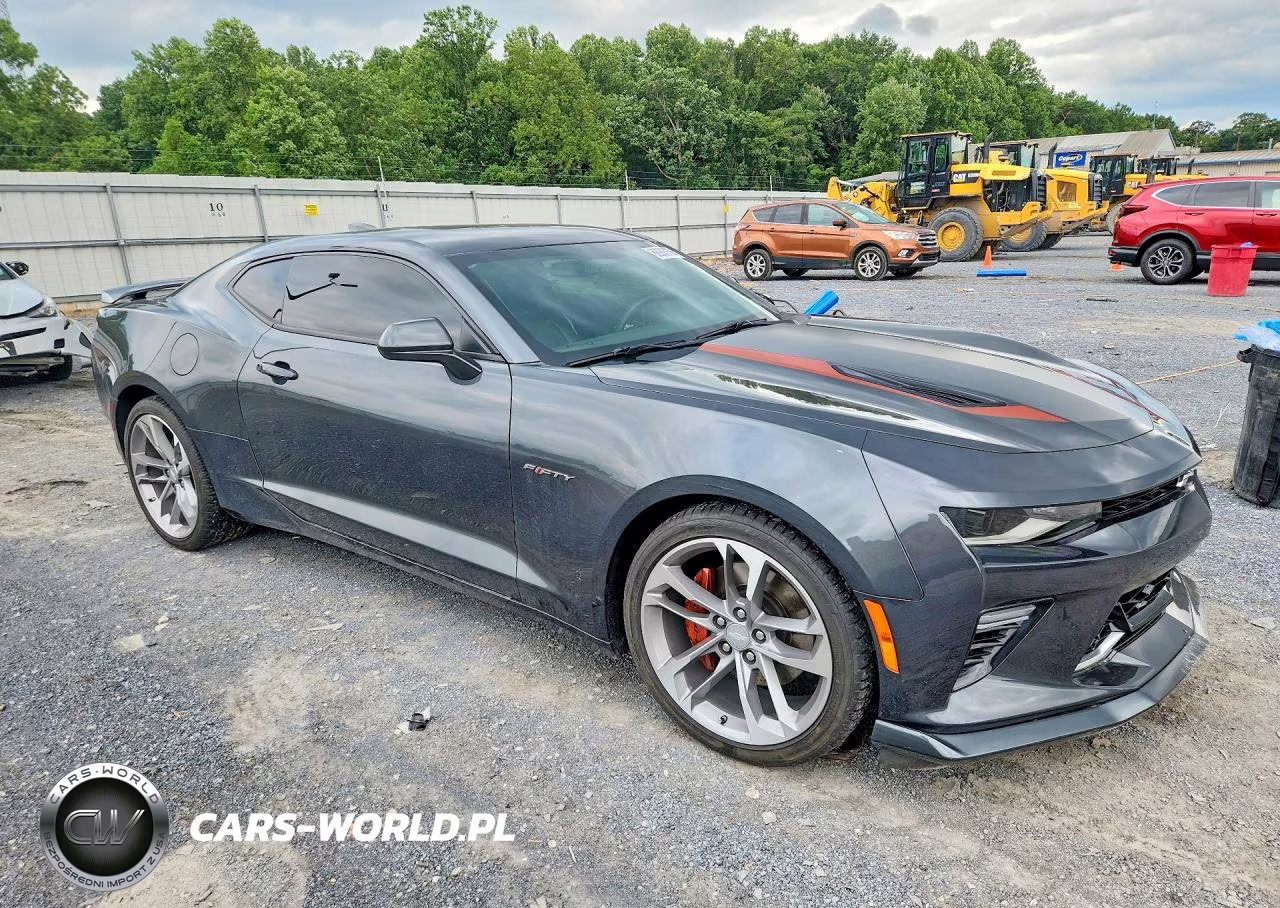 2017 Chevrolet Camaro Ss VIN:1G1FG1R70H0155938 - 4