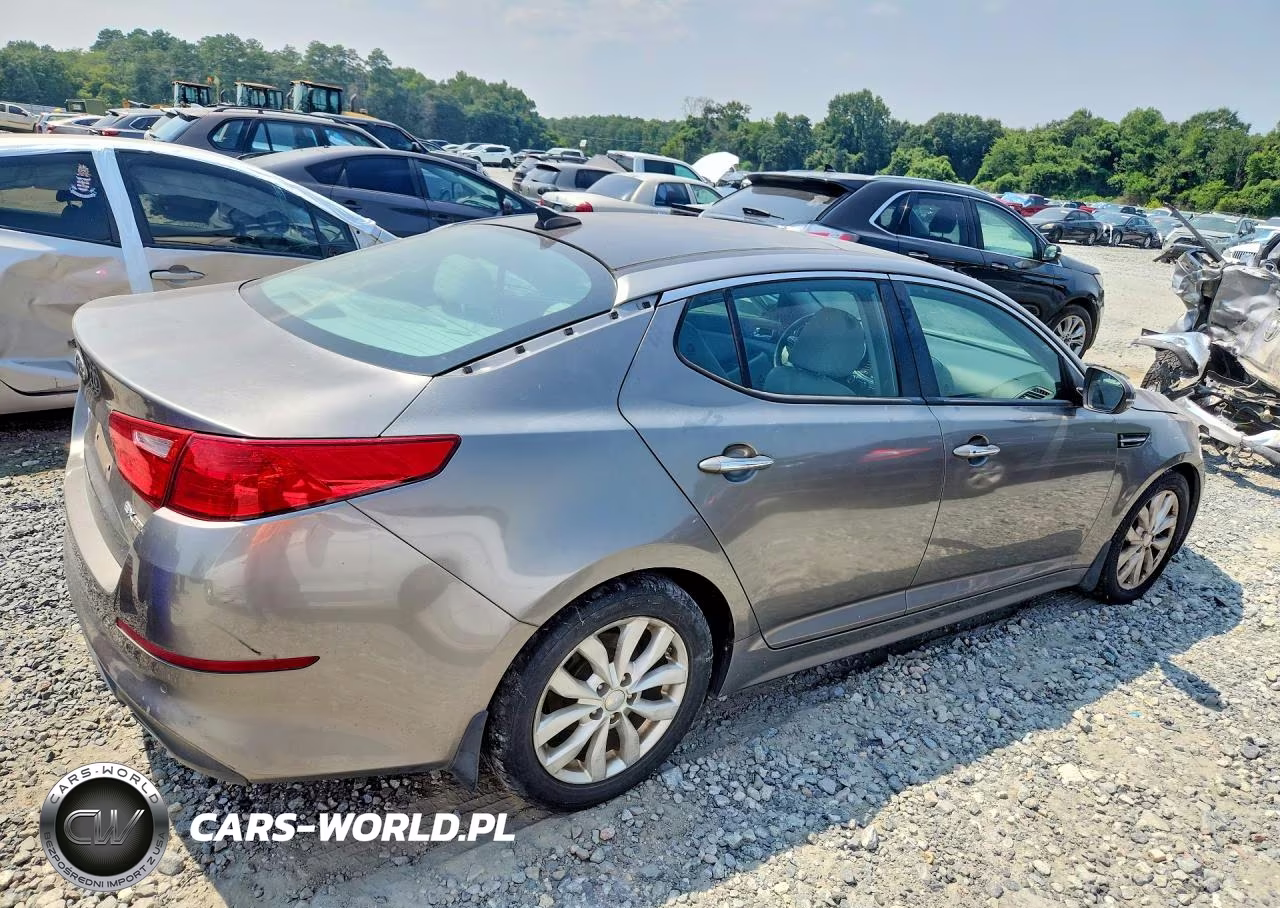 2015 Kia Optima Ex VIN:5XXGN4A70FG361822 - 3