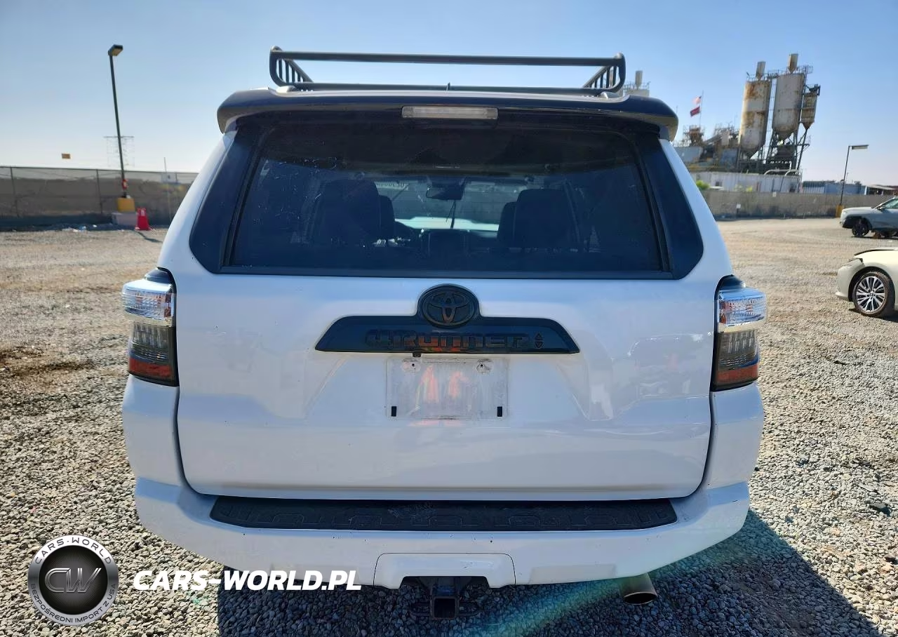 2021 Toyota 4Runner Venture Edition VIN:JTEHU5JR1M5853464 - 6