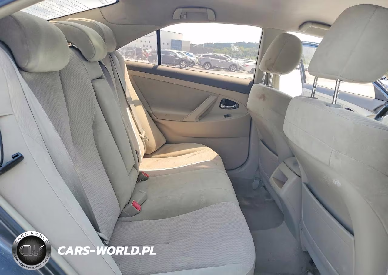 2010 Toyota Camry Le VIN:4T4BF3EK1AR015539 - 10