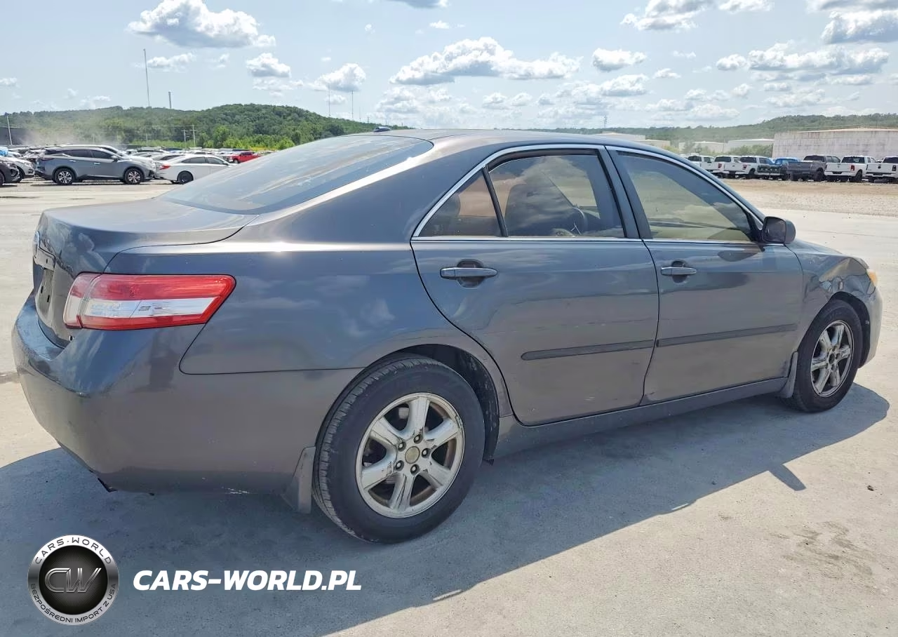 2010 Toyota Camry Le VIN:4T4BF3EK1AR015539 - 3