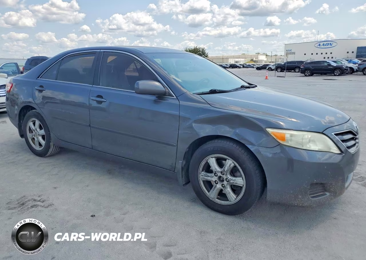 2010 Toyota Camry Le VIN:4T4BF3EK1AR015539 - 4