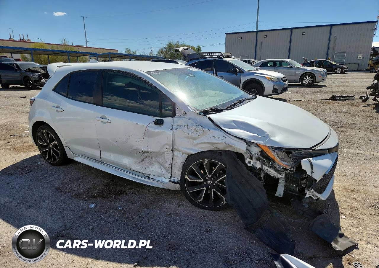 2021 Toyota Corolla Xse VIN:JTNC4MBE1M3120245 - 4