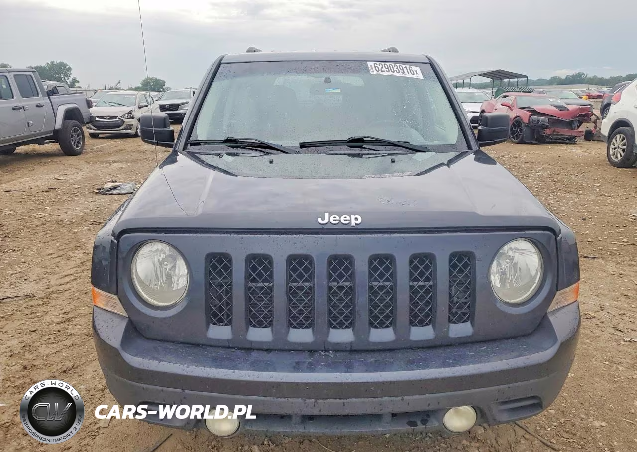 2015 Jeep Patriot Latitude VIN:1C4NJRFB1FD269562 - 5