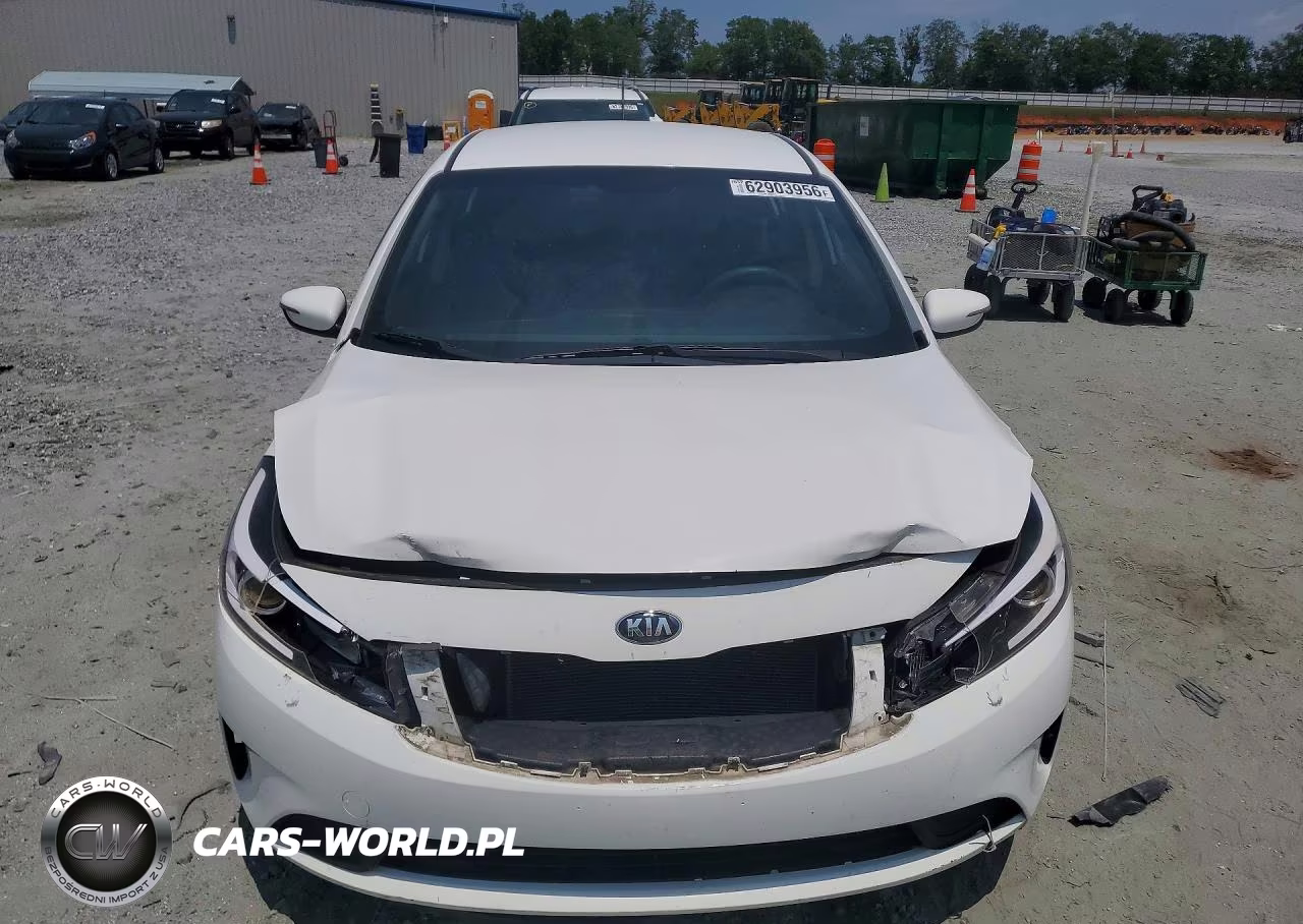 2018 Kia Forte5 Lx VIN:KNAFK5A83J5773536 - 5