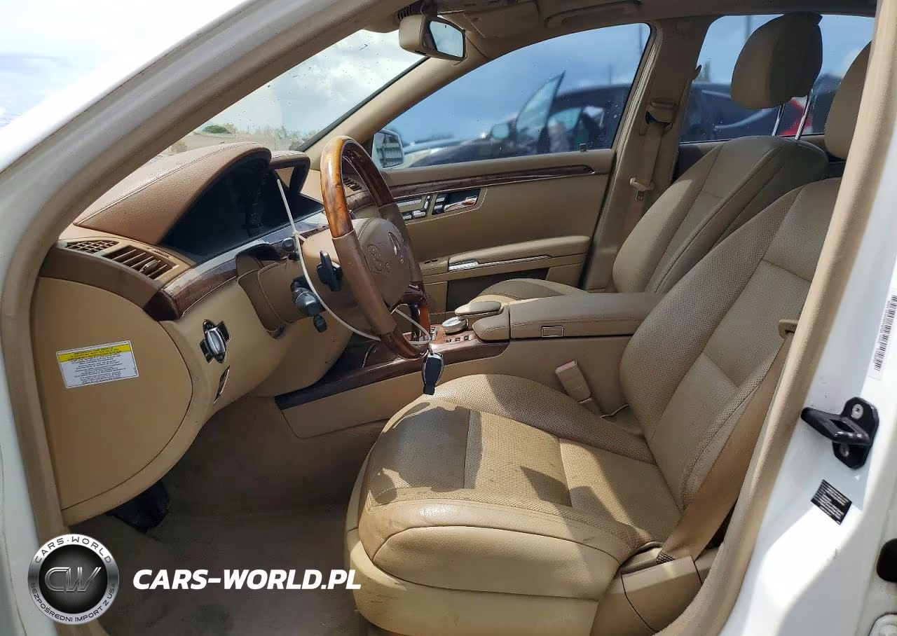 2010 Mercedes-Benz S 400 VIN:WDDNG9FB3AA302186 - 7